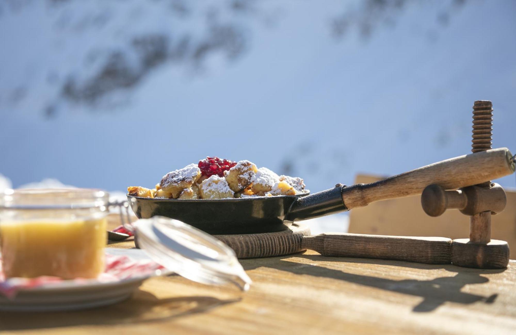 Kitzbuehel Suites By Alps Resorts Oberndorf in Tirol Eksteriør billede